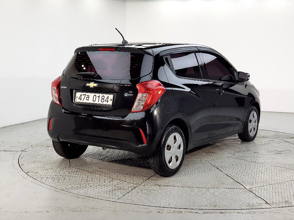 Chevrolet Spark - Vista 4