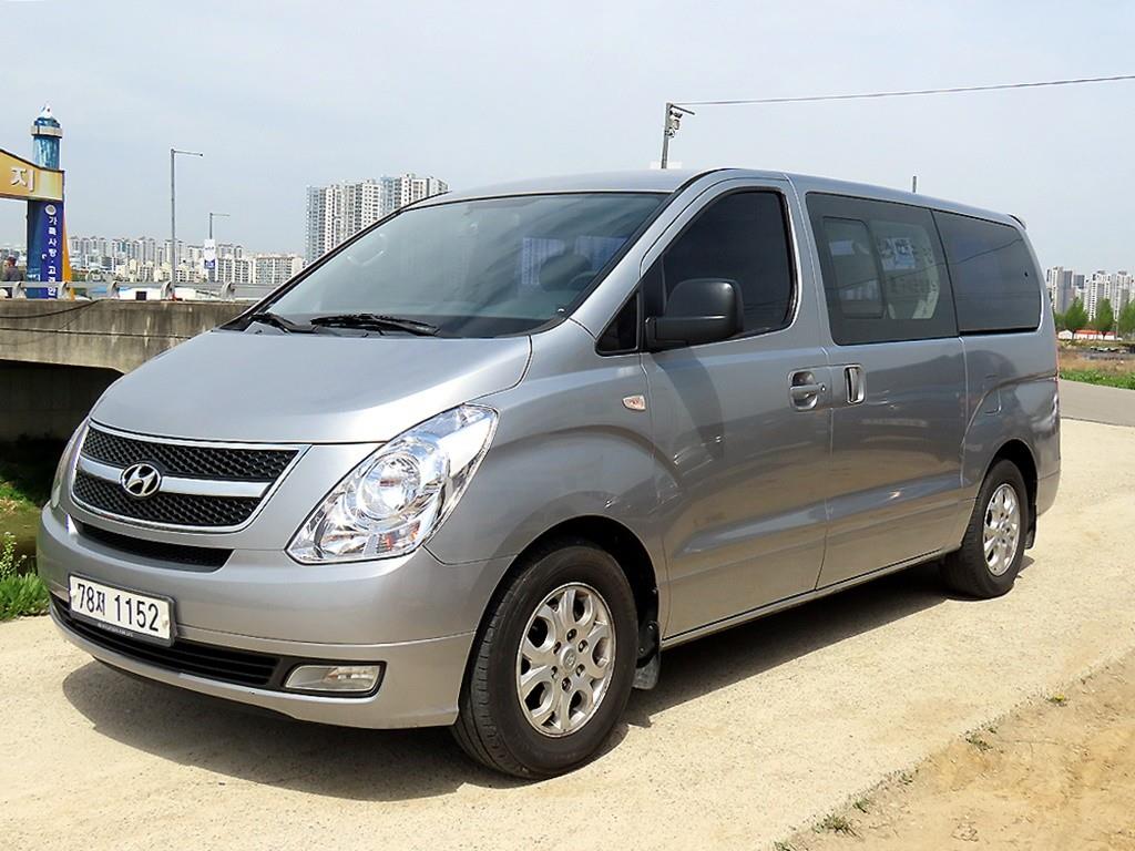 HYUNDAI Starex - Vista 2
