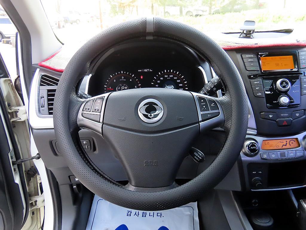 Ssangyong Korando - Vista 8