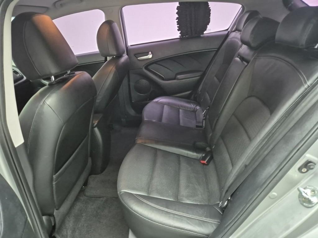 KIA K3 2014 Plateado - Importación desde Corea - HF Imports Iquique - Foto 13