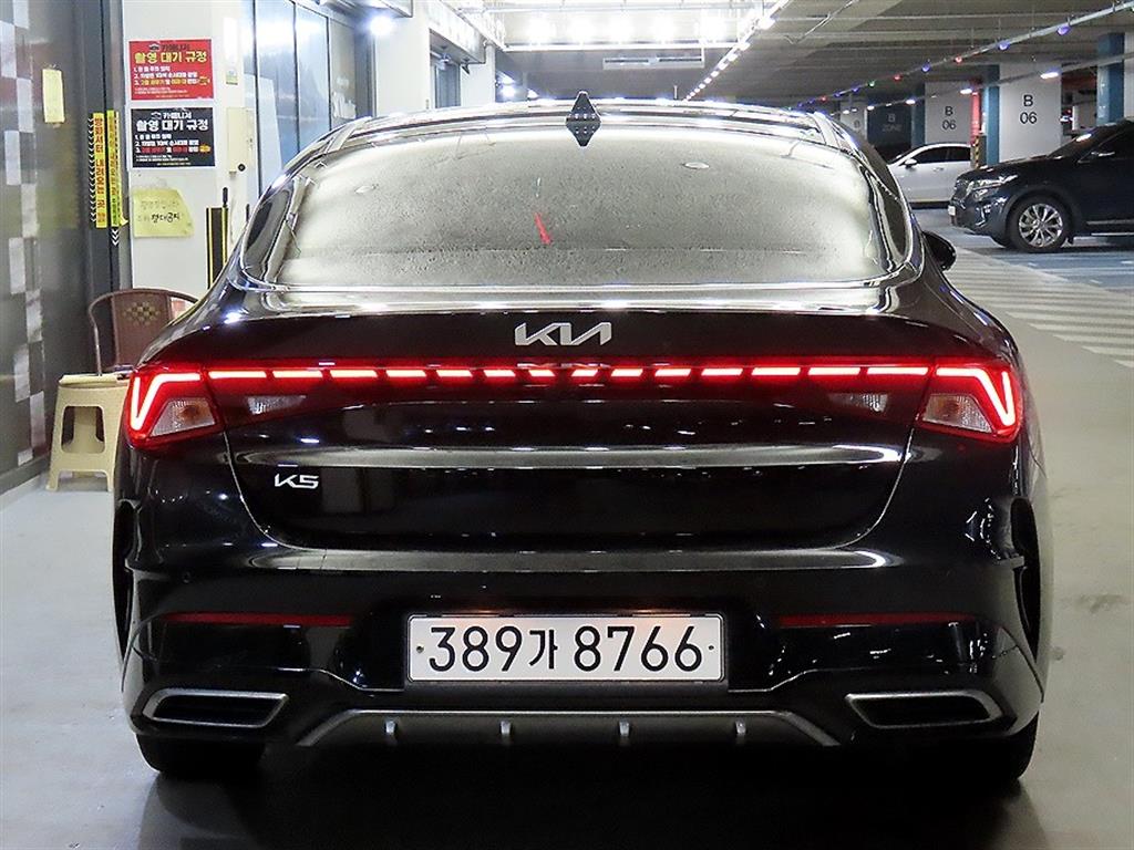 KIA K5 - Vista 5