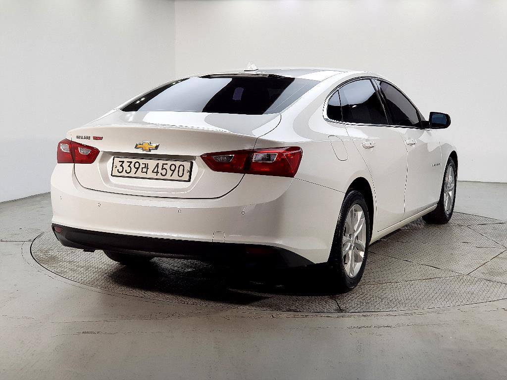 Chevrolet Malibu - Vista 4