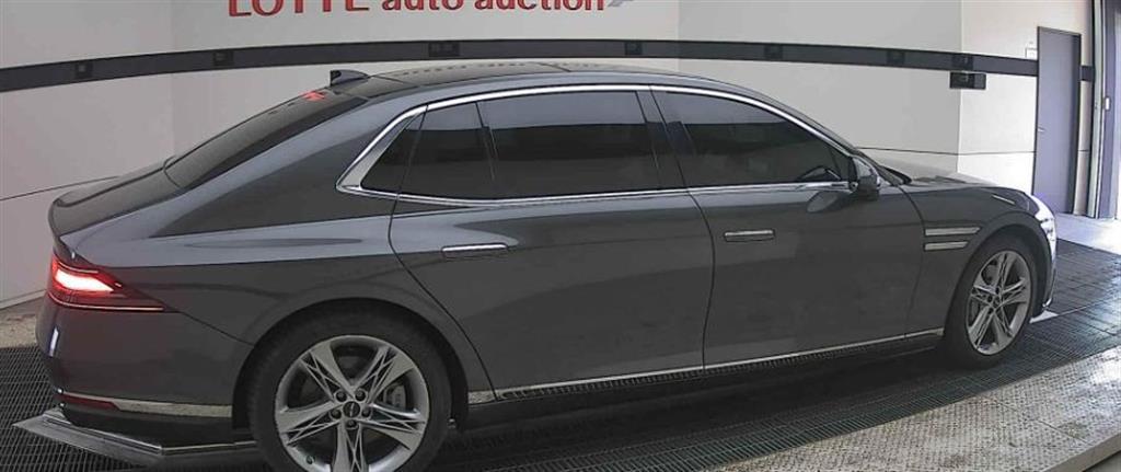 Genesis G90 - Vista 2