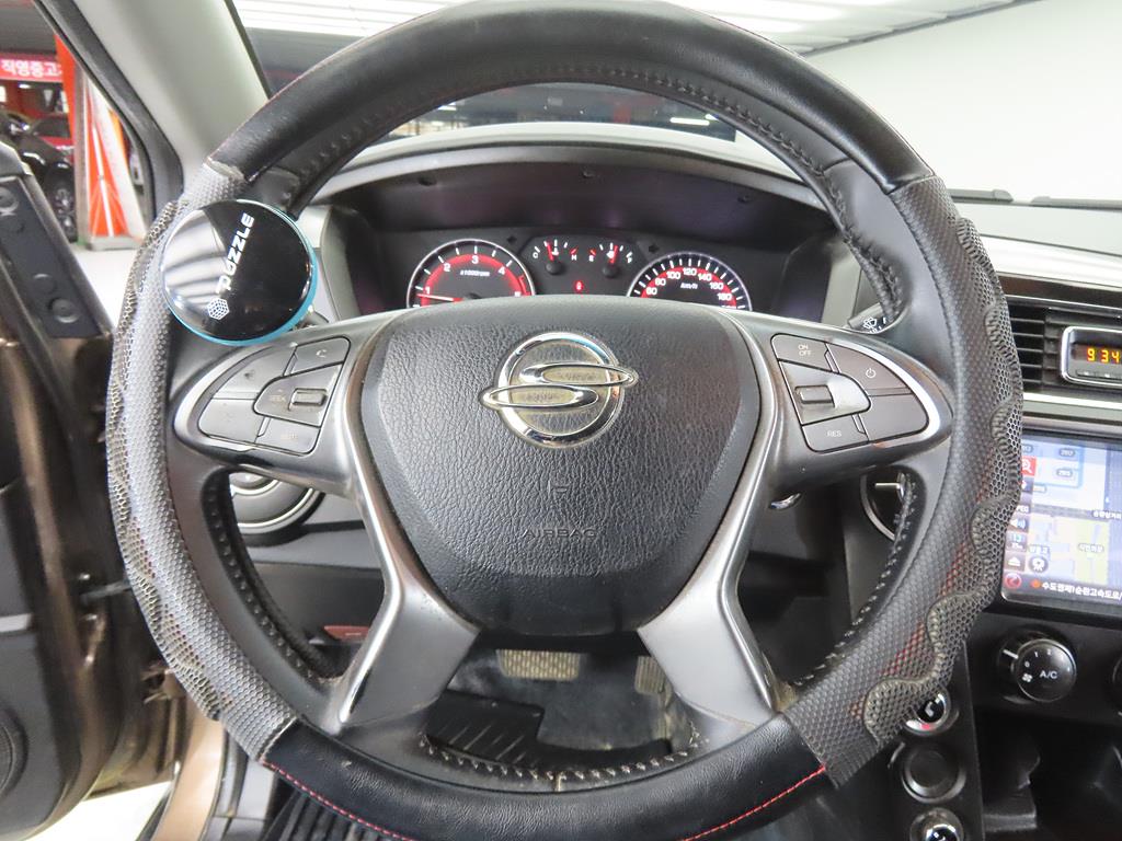 Ssangyong Korando - Vista 8