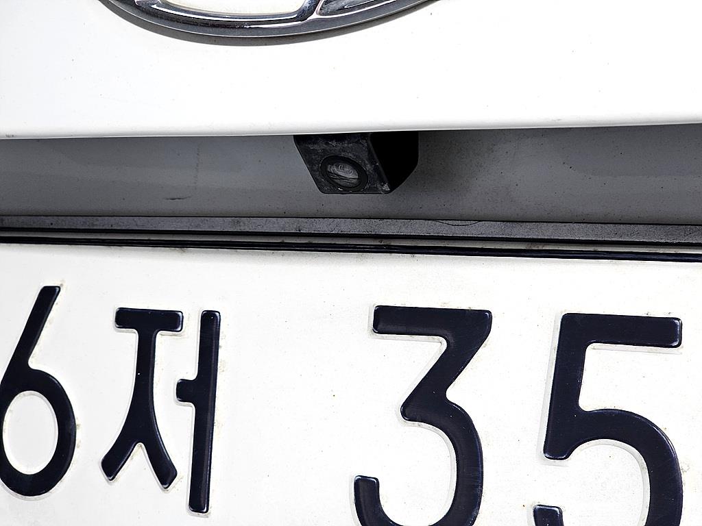 HYUNDAI Avante 2012 Blanco - Importación desde Corea - HF Imports Iquique - Foto 18