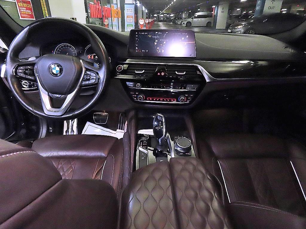 BMW 5 Series - Vista 10