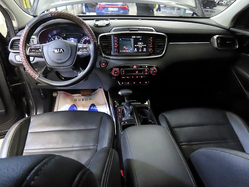 KIA Sorento - Vista 10