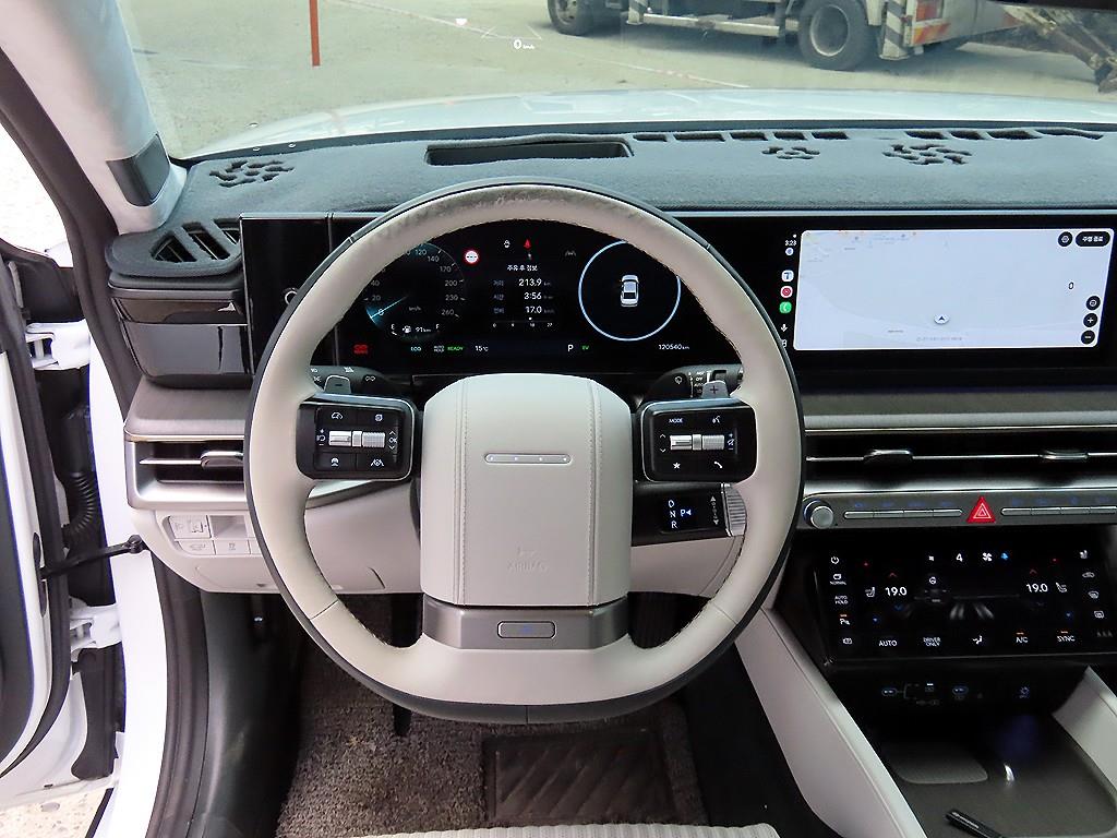 HYUNDAI Grandeur - Vista 8