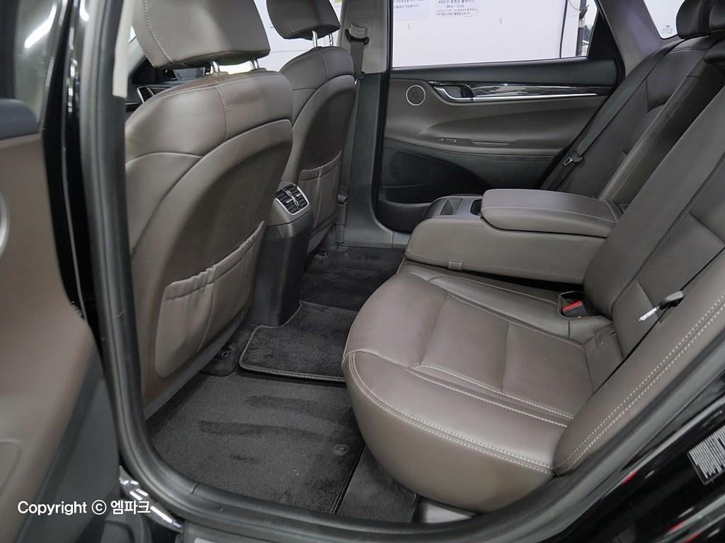 HYUNDAI Grandeur - Vista 10