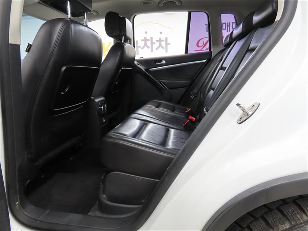 Volkswagen Tiguan - Vista 6