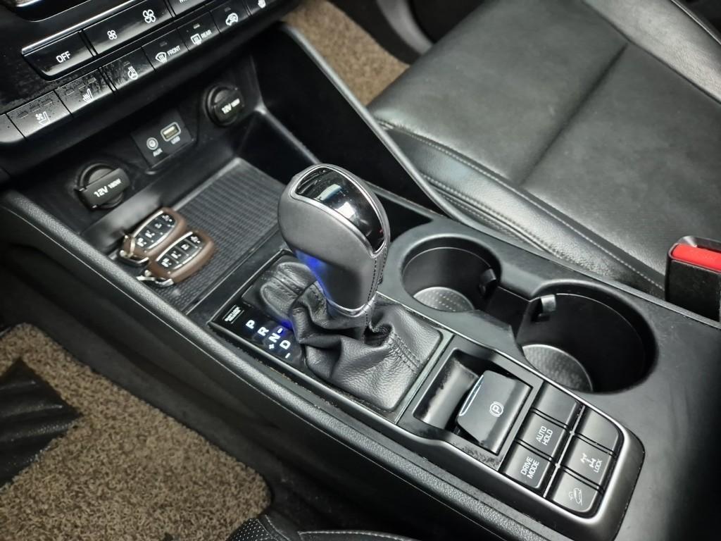 HYUNDAI Tucson - Vista 8