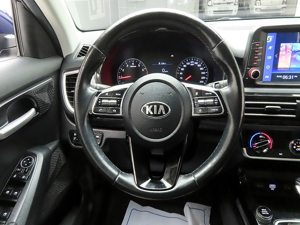 KIA Seltos - Vista 7