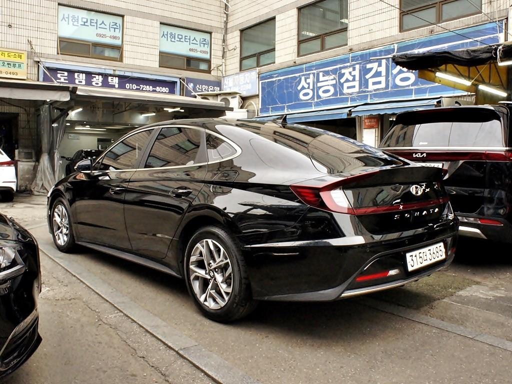 HYUNDAI Sonata - Vista 5