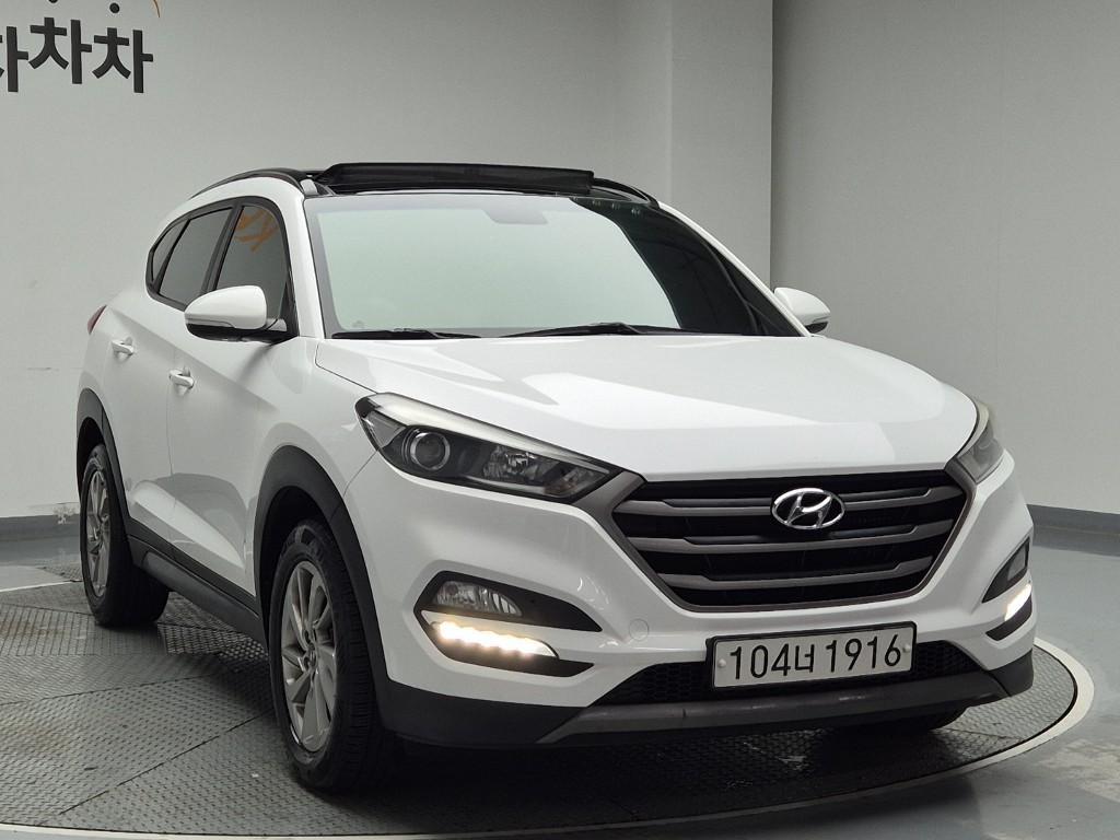 HYUNDAI Tucson - Vista 4