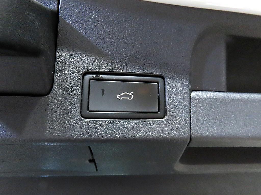 Volkswagen Arteon 2023 Blanco - Importación desde Corea - HF Imports Iquique - Foto 15