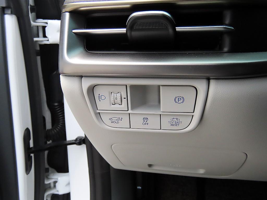 HYUNDAI Grandeur - Vista 12