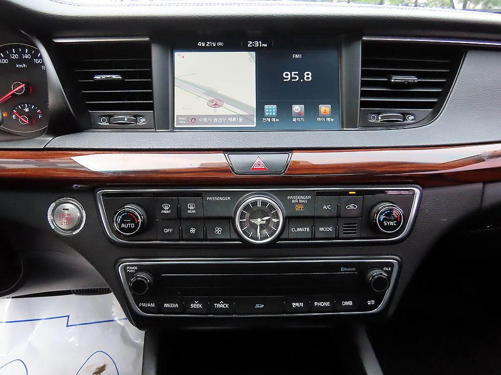 KIA K7 - Vista 12