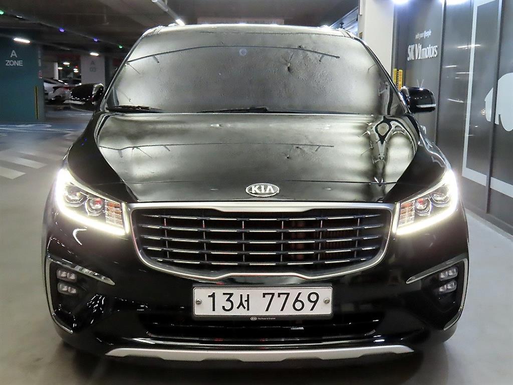 KIA Carnival - Vista 2