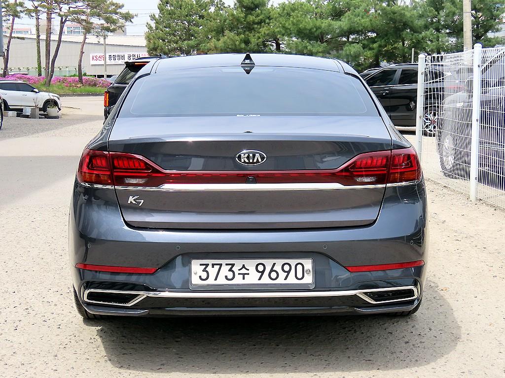 KIA K7 - Vista 4