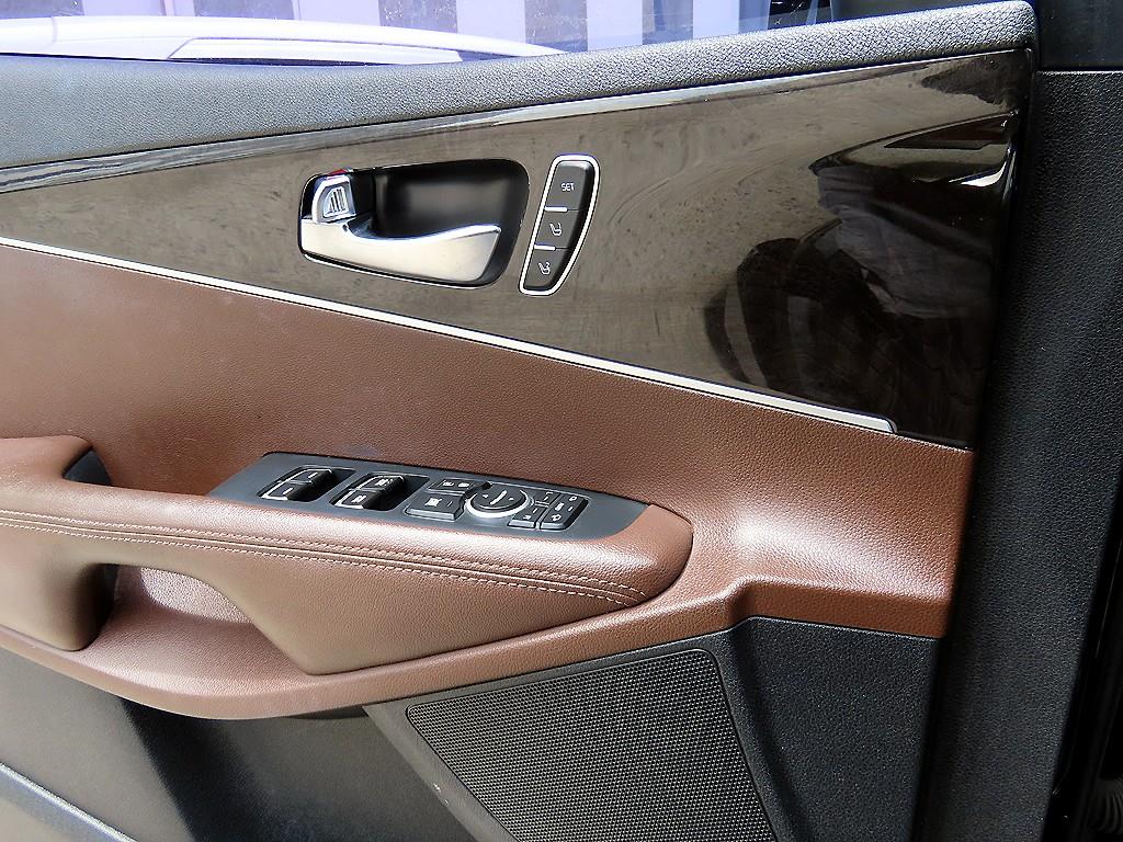 KIA Sorento - Vista 11