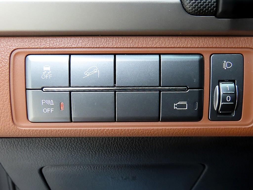 Ssangyong Rexton - Vista 12