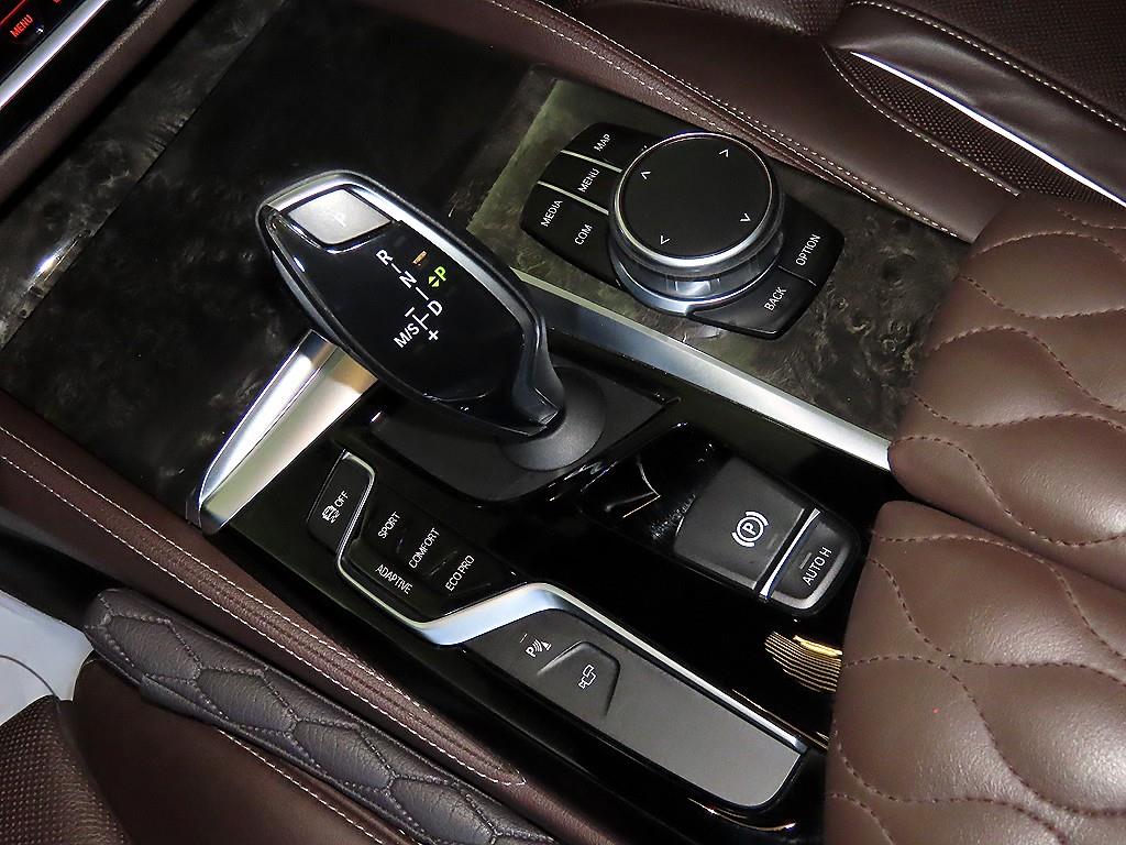 BMW 5 Series - Vista 12