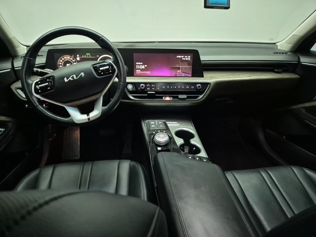 KIA K8 - Vista 6