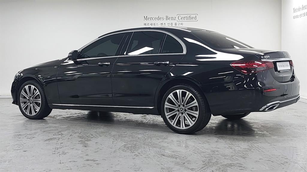 Mercedes Benz E class - Vista 7