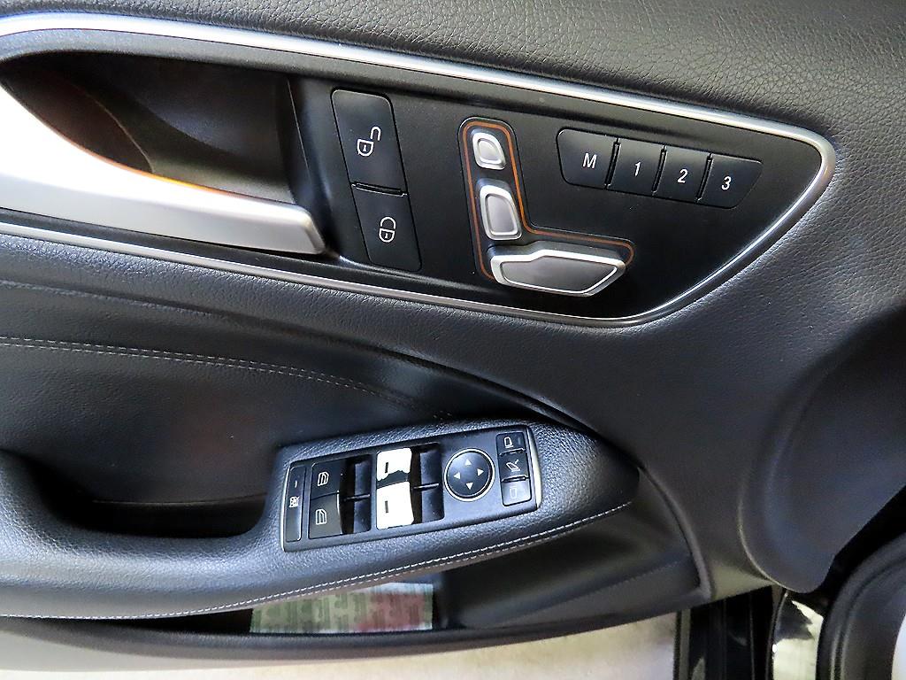 Mercedes Benz B Class (MY B) 2015 Negro - Importación desde Corea - HF Imports Iquique - Foto 14