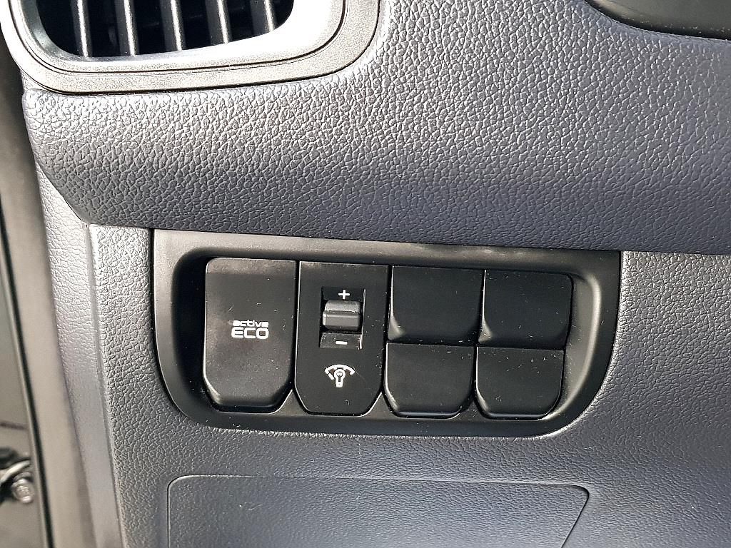 KIA Pride - Vista 11
