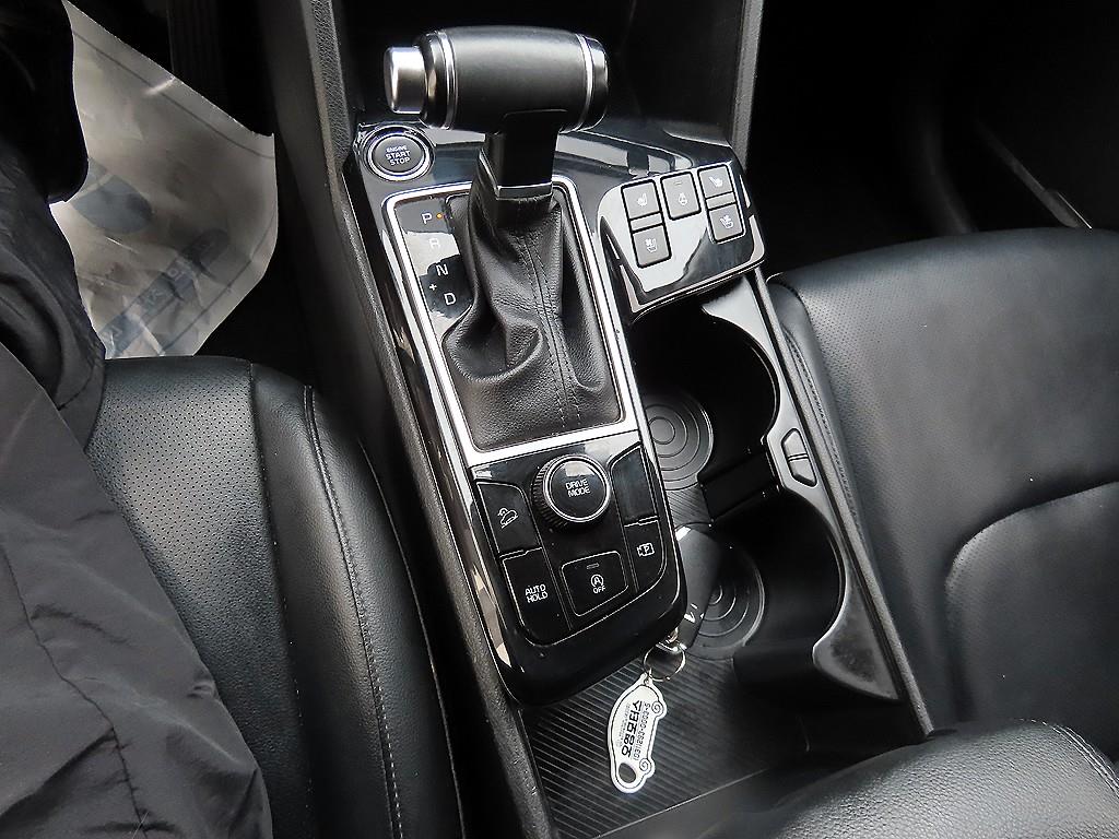 KIA Sportage - Vista 10