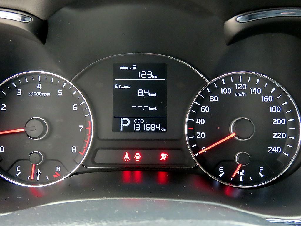 KIA K3 - Vista 9