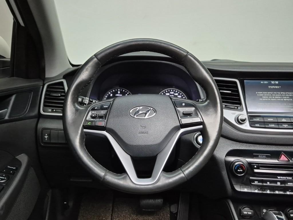 HYUNDAI Tucson - Vista 9