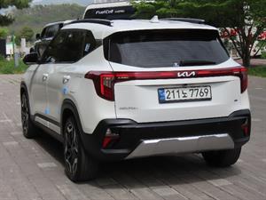 KIA Seltos - Vista 8
