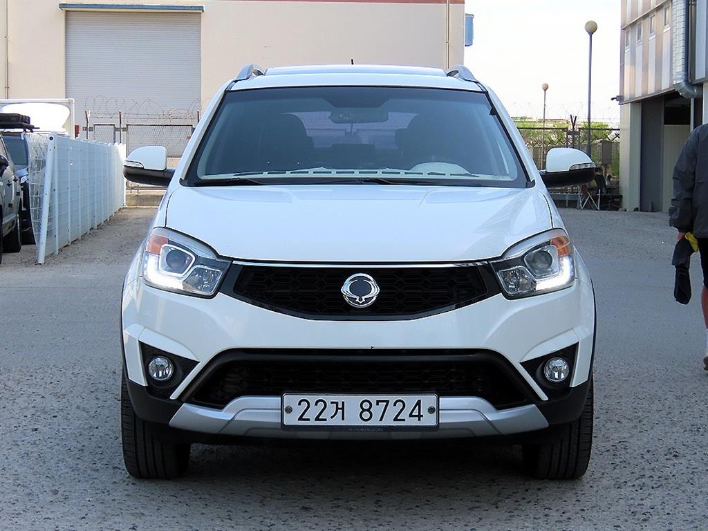 Ssangyong Korando 2015 Blanco - Importación desde Corea - HF Imports Iquique - Foto 1