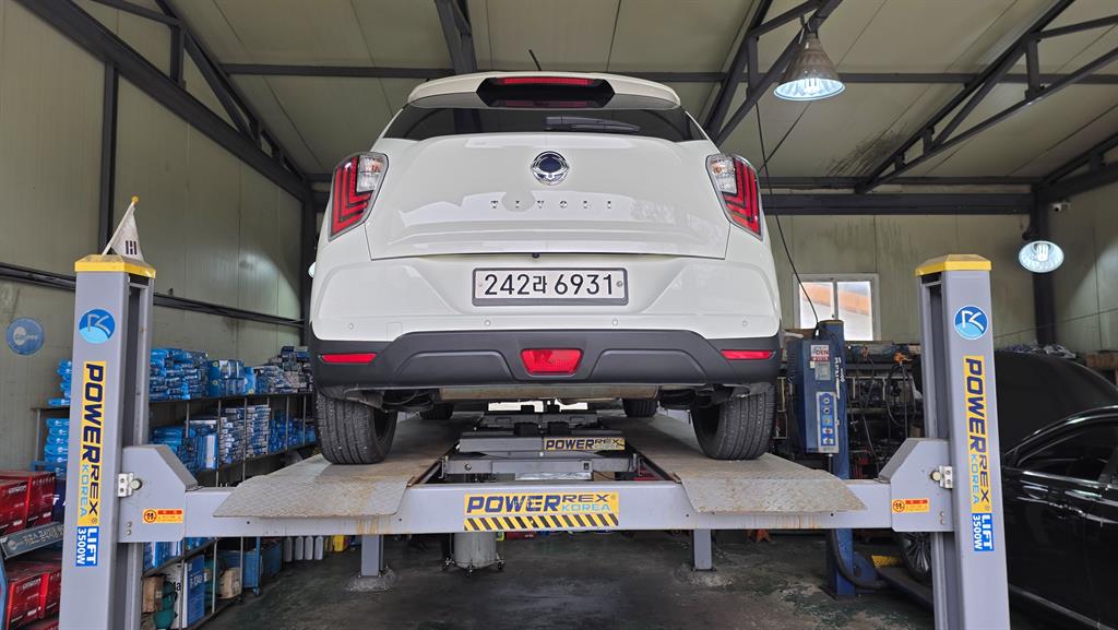 Ssangyong Tivoli 2020 Blanco - Importación desde Corea - HF Imports Iquique - Foto 20