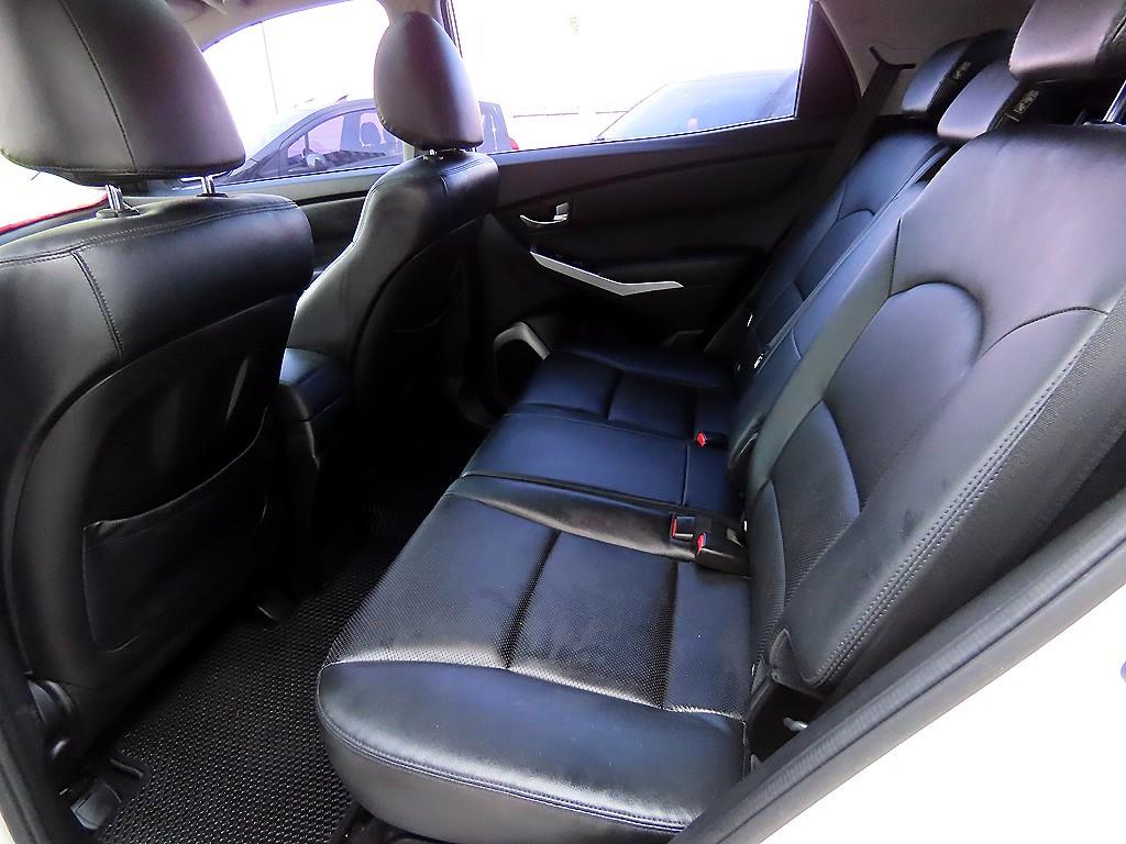 Ssangyong Korando - Vista 6