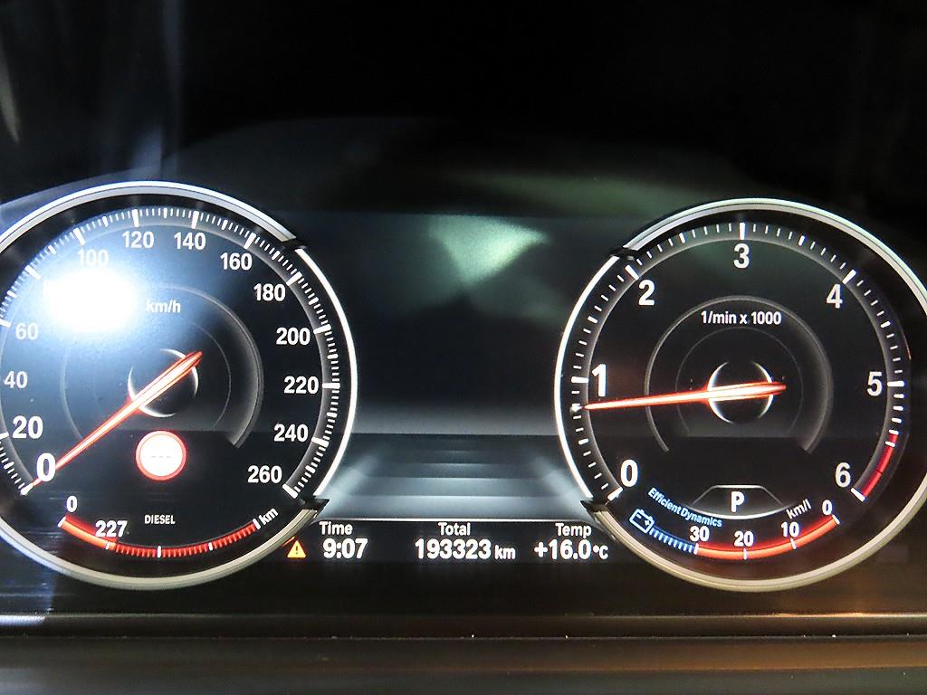 BMW 5 Series - Vista 9