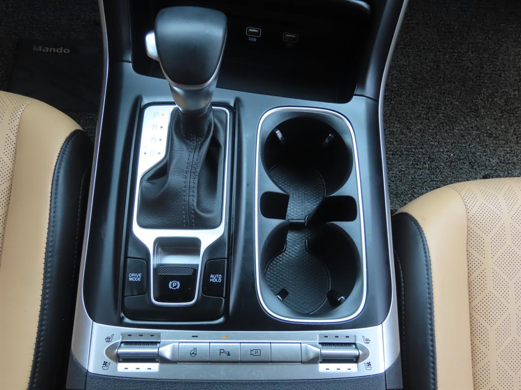 KIA Carnival 2022 Blanco - Importación desde Corea - HF Imports Iquique - Foto 12