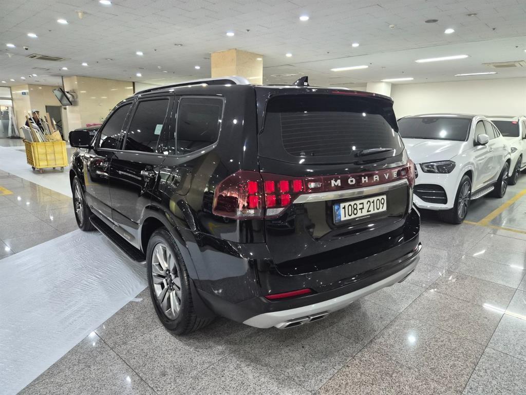 KIA Mohave - Vista 3