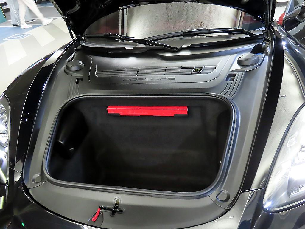 Porsche 718 2022 Negro - Importación desde Corea - HF Imports Iquique - Foto 19