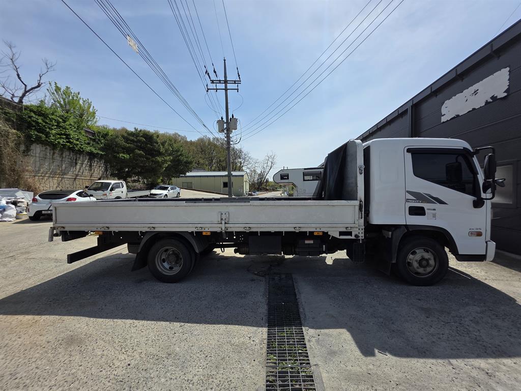 medium and large cargo Cargo - Vista 3
