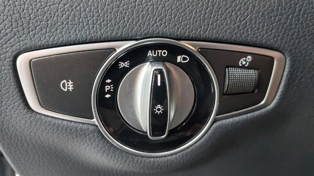 Mercedes Benz E class 2022 the color of pearl - Importación desde Corea - HF Imports Iquique - Foto 15