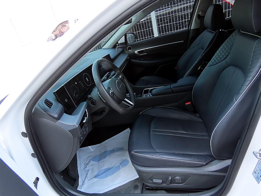 HYUNDAI Sonata - Vista 5