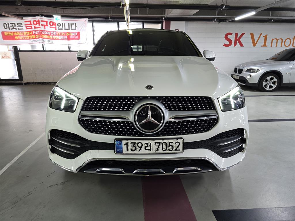 Mercedes Benz GLE Class - Vista 2