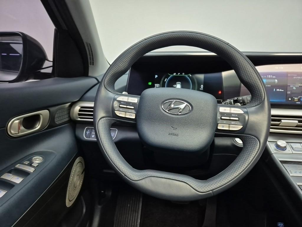 HYUNDAI Nexo - Vista 8