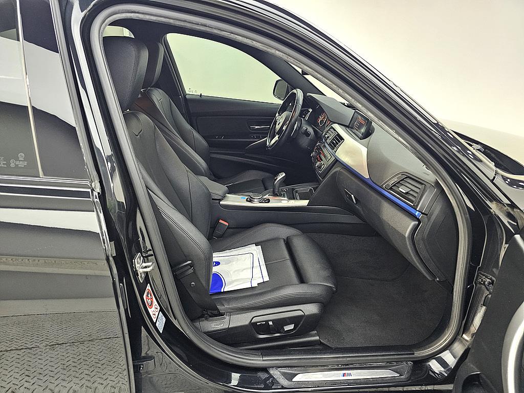 BMW 3 series - Vista 11