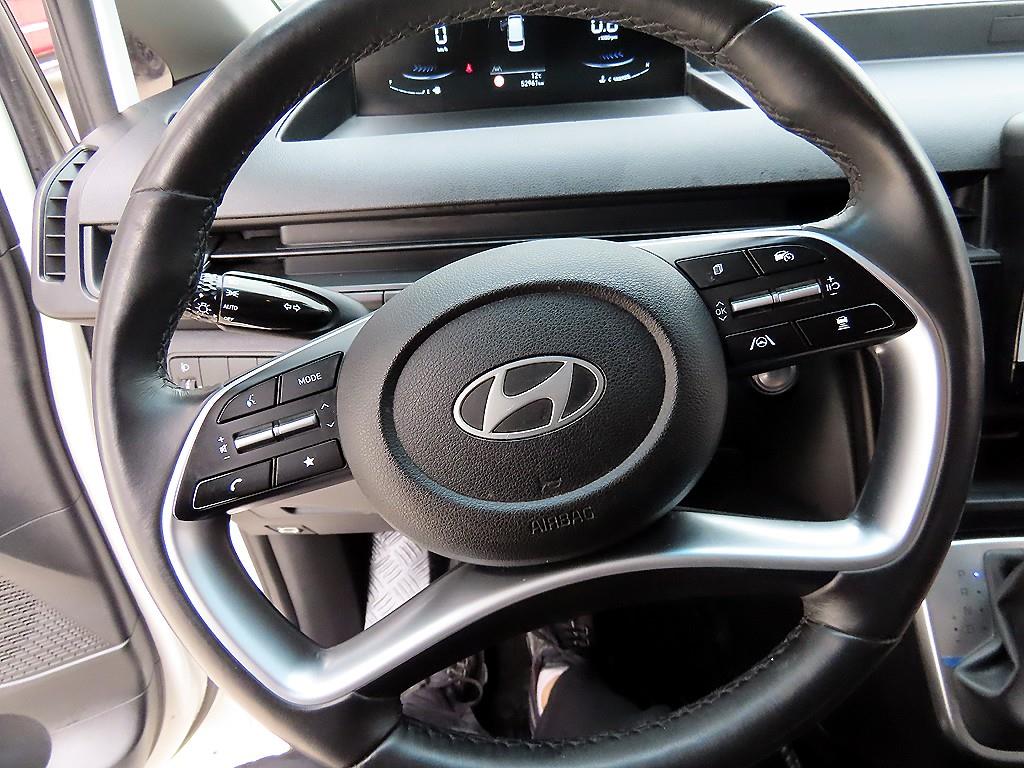 HYUNDAI Staria - Vista 8