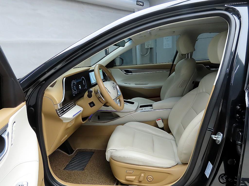 HYUNDAI Grandeur - Vista 5