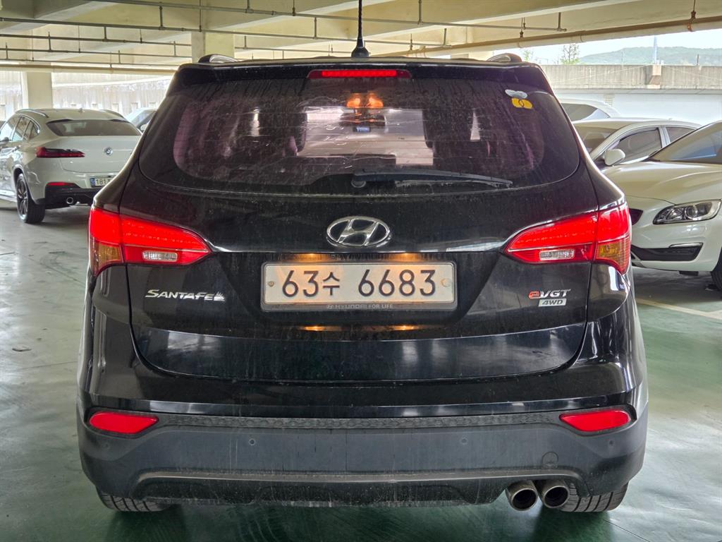 HYUNDAI Santa Fe - Vista 4